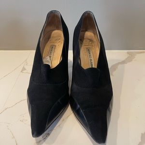 Manolo Blahnik Booties. Black leather and suede.